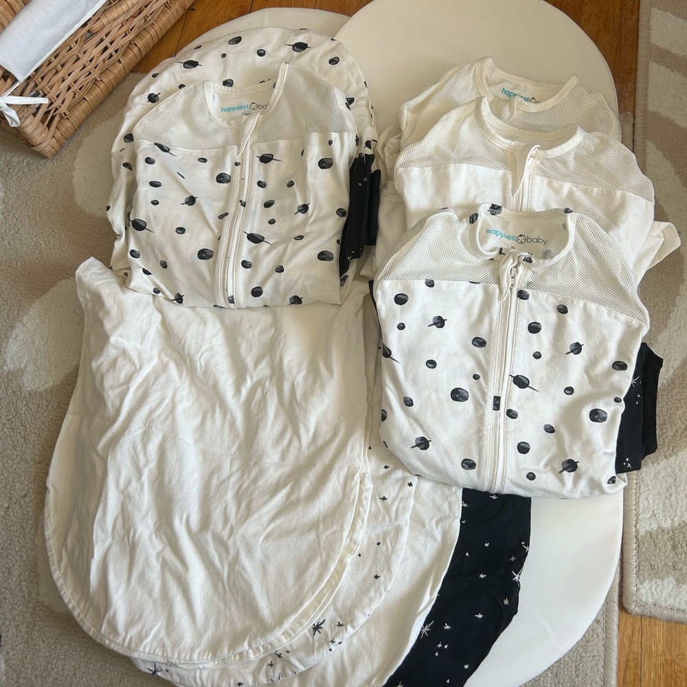 Happiest Baby- Snoo - sleep sacks, sheets and 2 mattresses